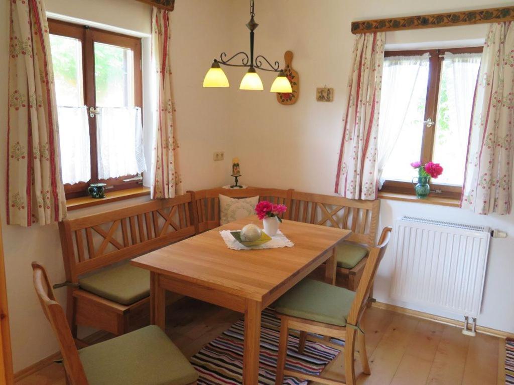 Ferienwohnung Aiblinger Фрасдорф Екстериор снимка