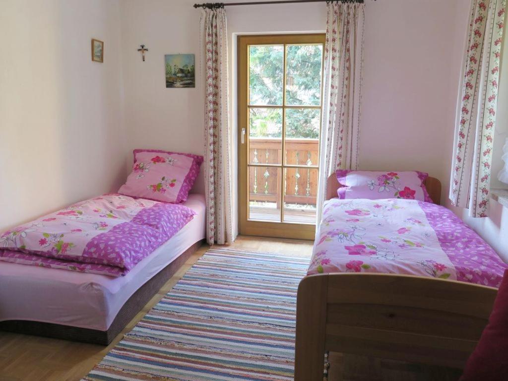 Ferienwohnung Aiblinger Фрасдорф Екстериор снимка