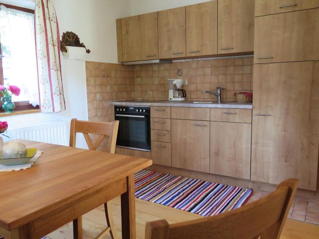 Ferienwohnung Aiblinger Фрасдорф Екстериор снимка
